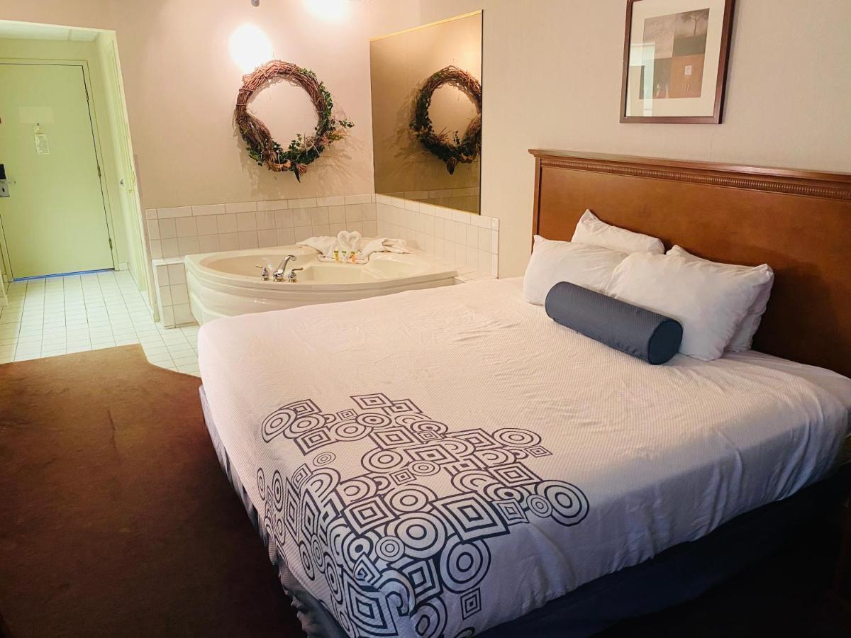 שבויגן Fleetwood Inn Suites מראה חיצוני תמונה