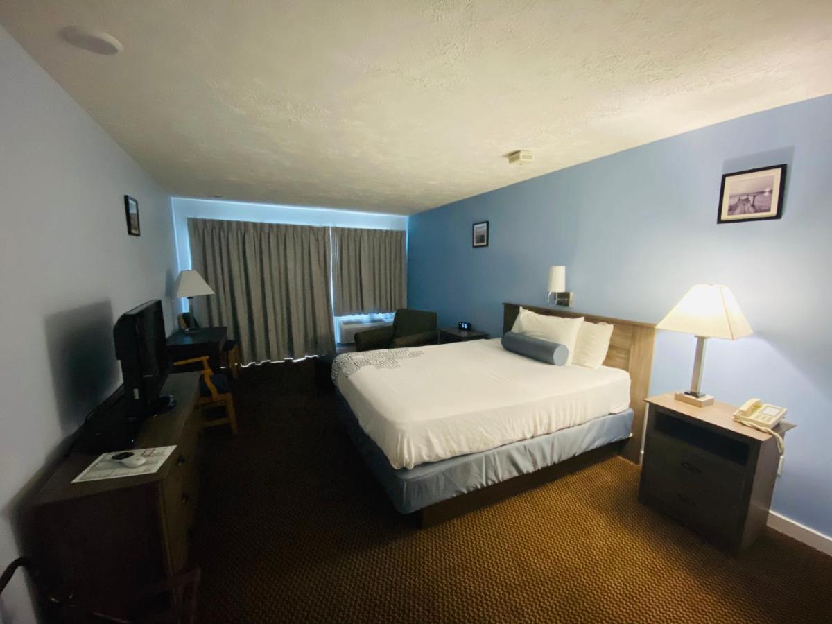 שבויגן Fleetwood Inn Suites מראה חיצוני תמונה